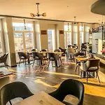 Moselhaus Weiskopf 'selfcheckin'offsitebreakfast'cityparking' Отель Бернкастель-Кюс