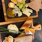 Moselhaus Weiskopf 'selfcheckin'offsitebreakfast'cityparking' Hotel Commune fusionnée de Bernkastel-Kues