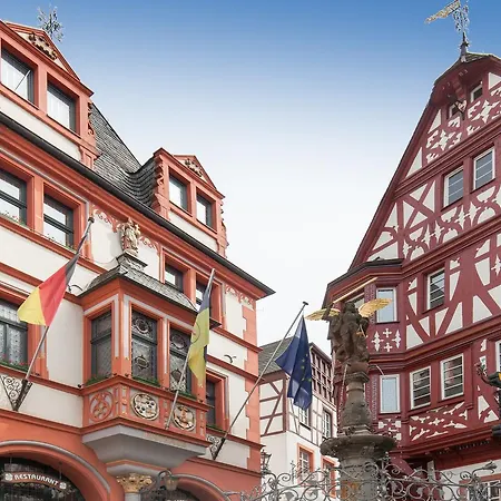Moselhaus Weiskopf 'selfcheckin'offsitebreakfast'cityparking' ホテル