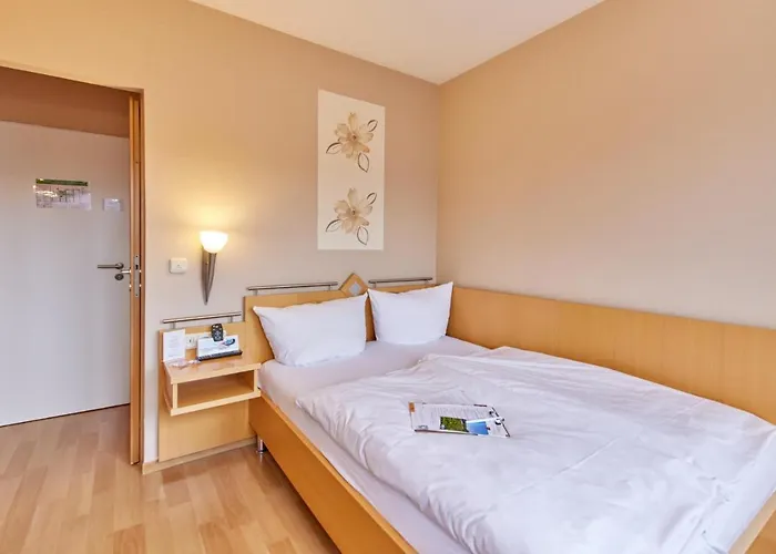 ホテル Moselhaus Weiskopf 'selfcheckin'offsitebreakfast'cityparking' ベルンカステル・クース