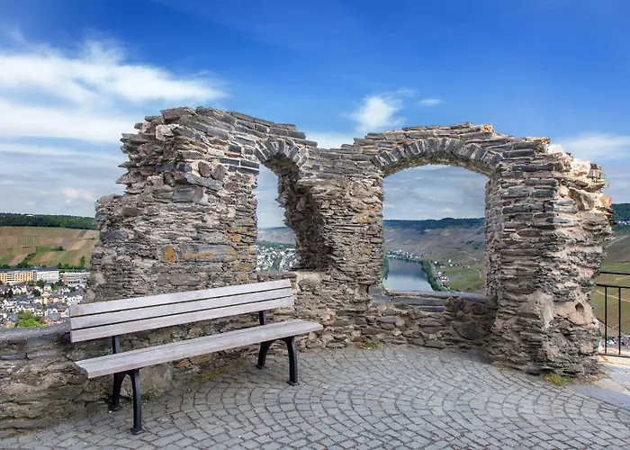 ホテル Moselhaus Weiskopf 'selfcheckin'offsitebreakfast'cityparking' 3*