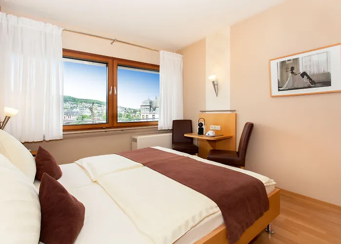 Moselhaus Weiskopf 'selfcheckin'offsitebreakfast'cityparking' מלון 3*