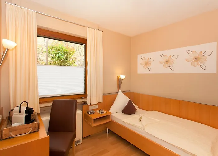 מלון Moselhaus Weiskopf 'selfcheckin'offsitebreakfast'cityparking' ברנקסטל - קיס