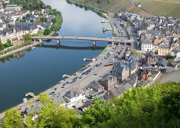 Moselhaus Weiskopf 'selfcheckin'offsitebreakfast'cityparking' ברנקסטל - קיס